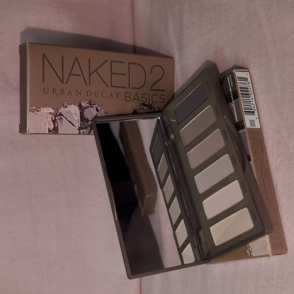 Urban Decay Naked 2 Basics Mini Palette-NIB - Picture 9 of 11